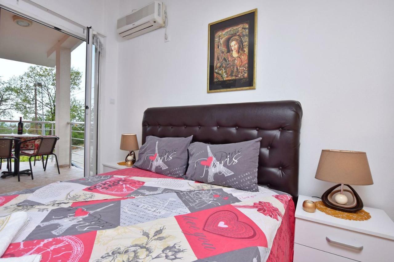 Apartments Siljak Petrovac 外观 照片