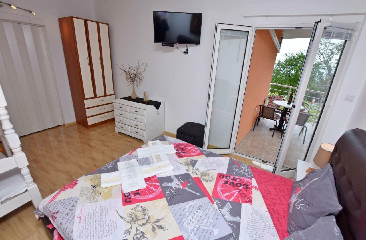 Apartments Siljak Petrovac 外观 照片