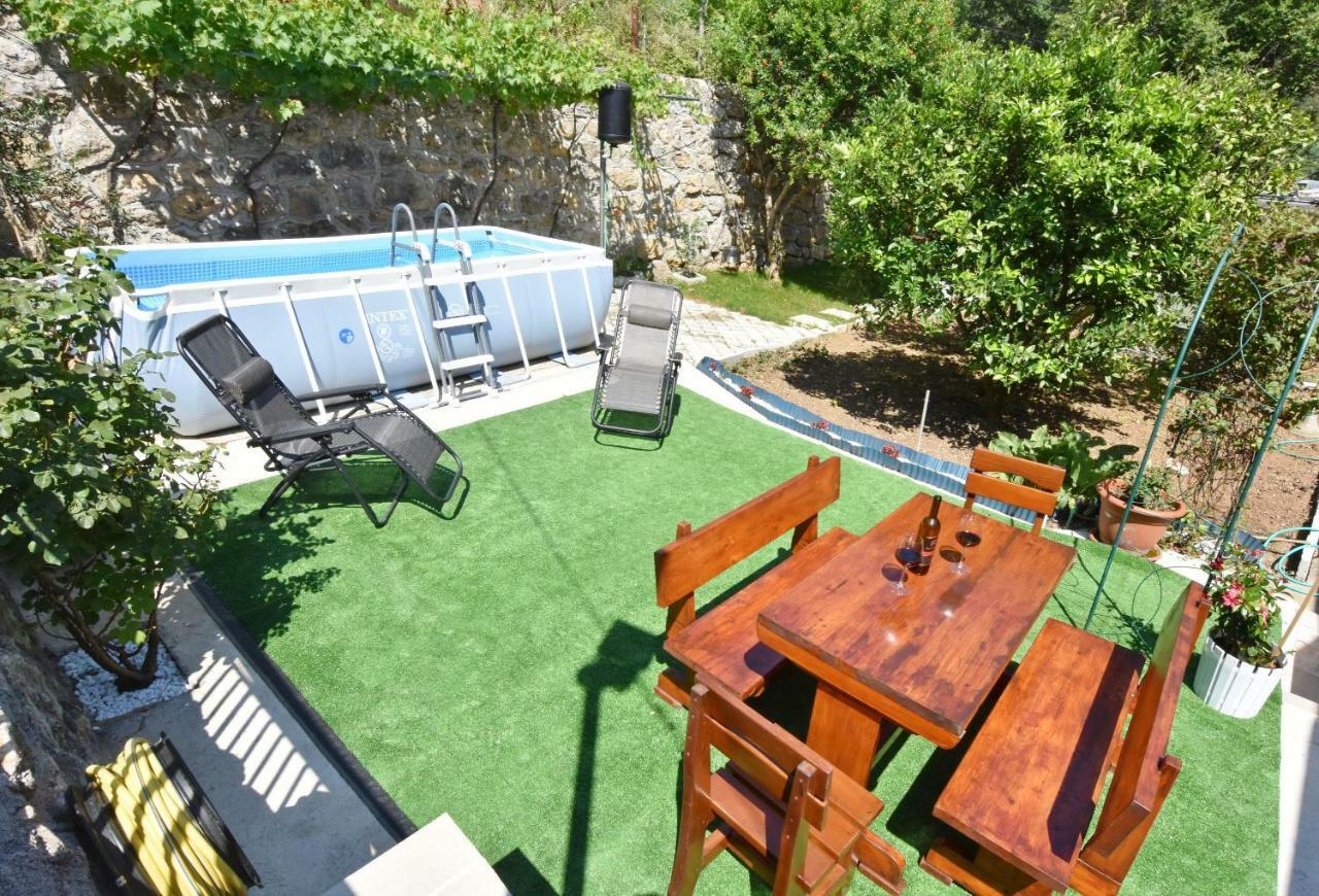 Apartments Siljak Petrovac 外观 照片